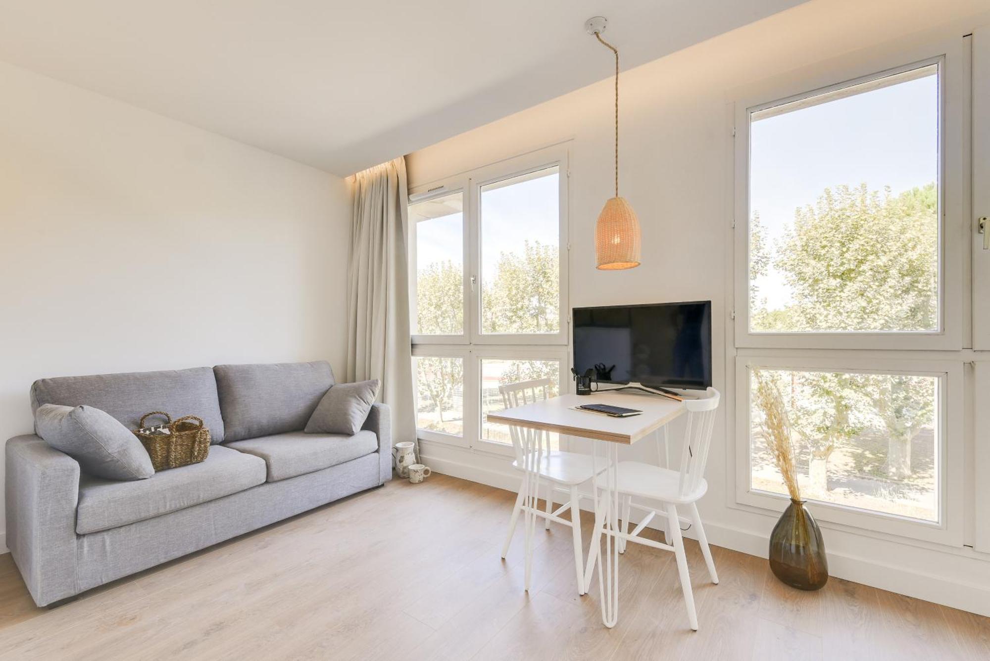 Les Appartements Et Chambres De Montpellier Exterior photo