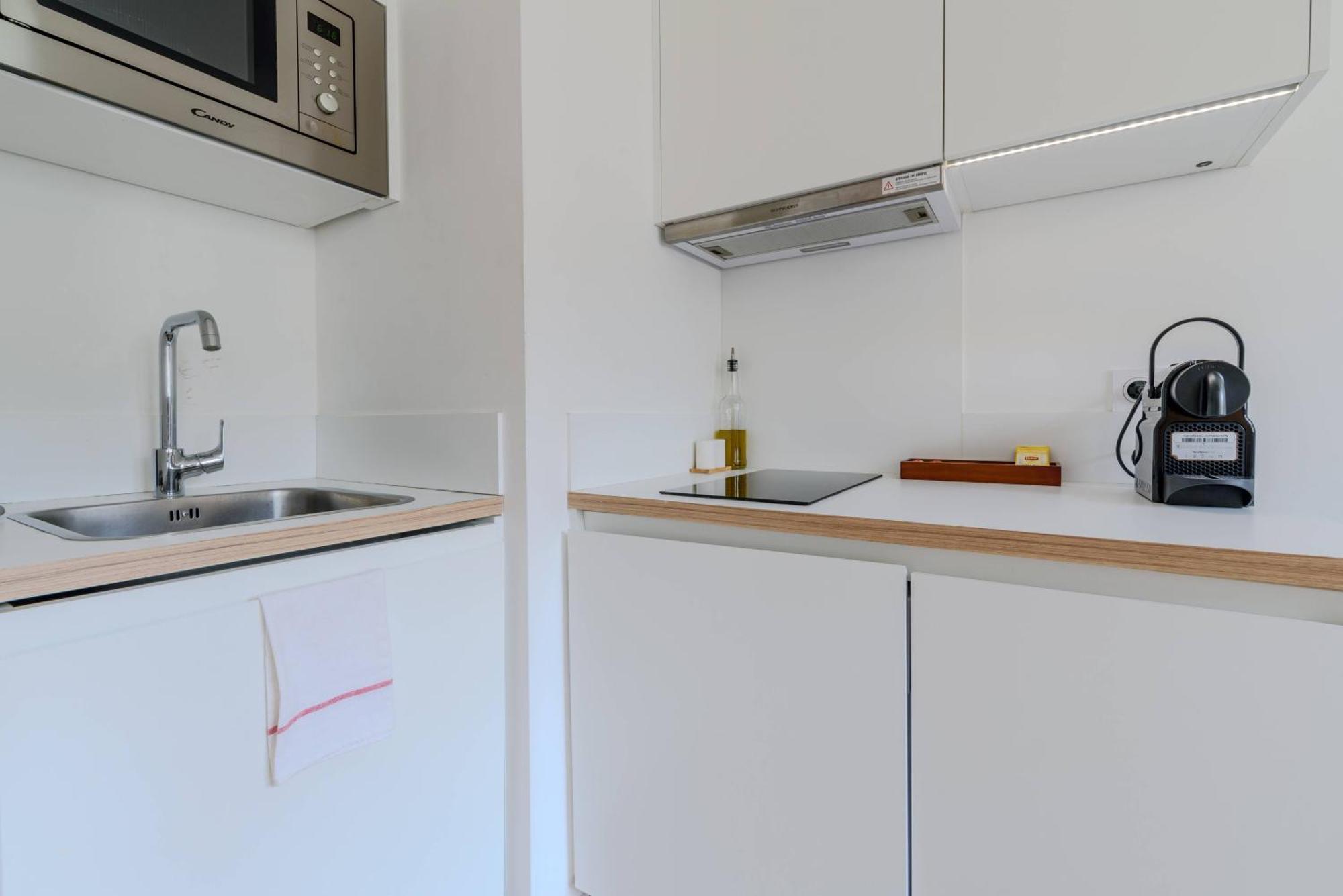 Les Appartements Et Chambres De Montpellier Exterior photo